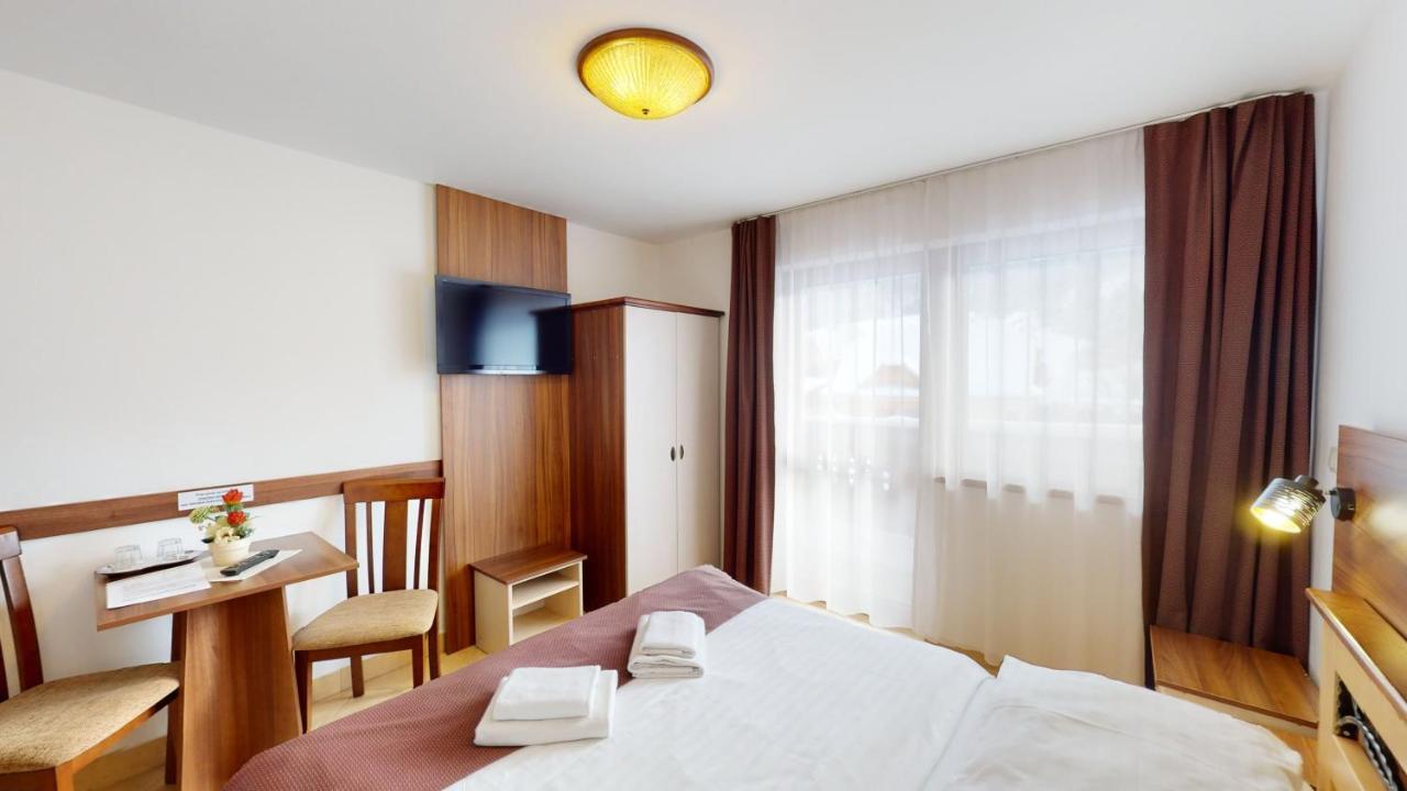 Garni Fatra Hotel *